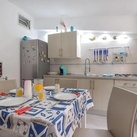 Cozy In With Wifi Apartament Mondello